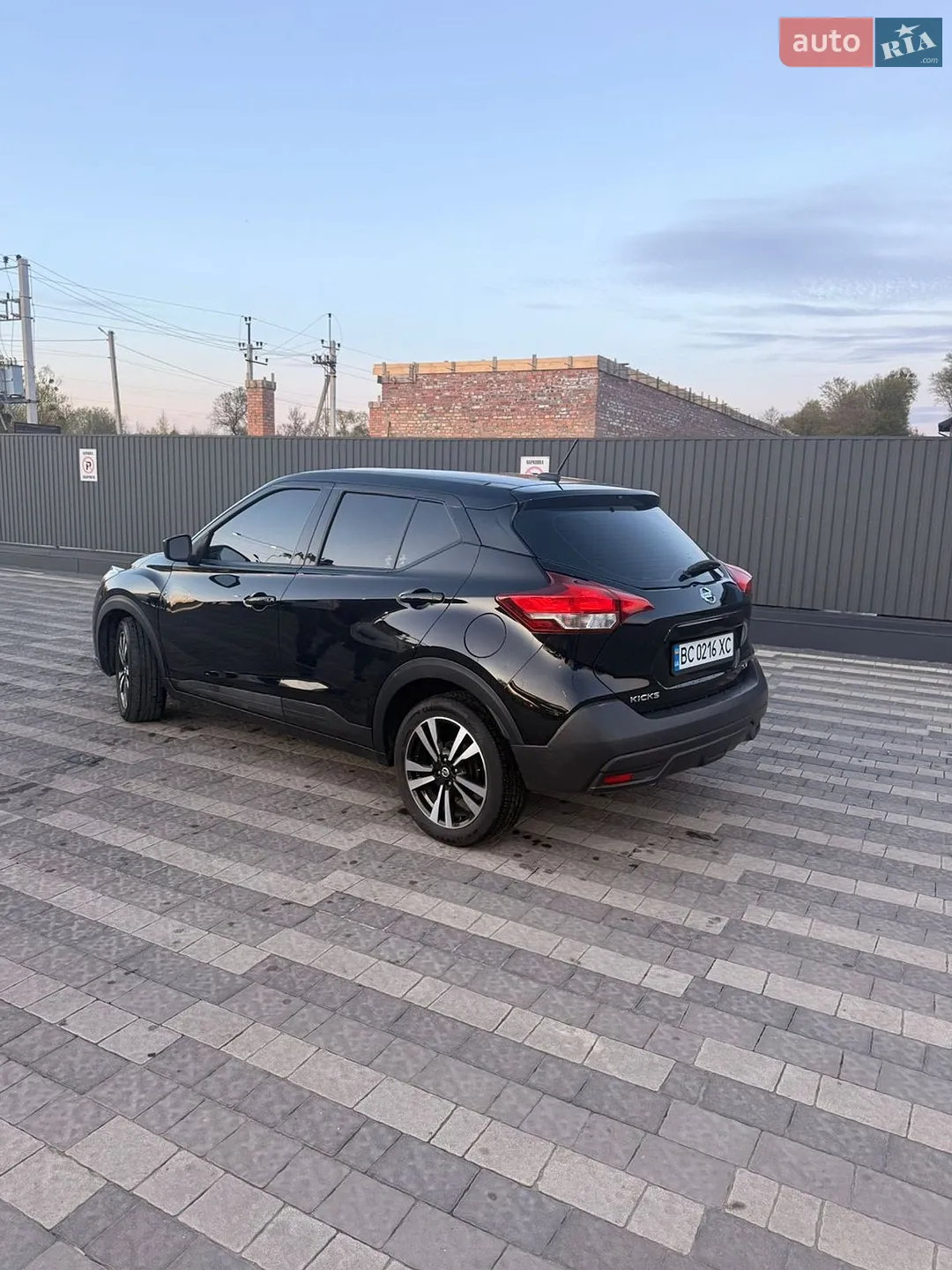2019 Nissan Kicks - мініатюра 11