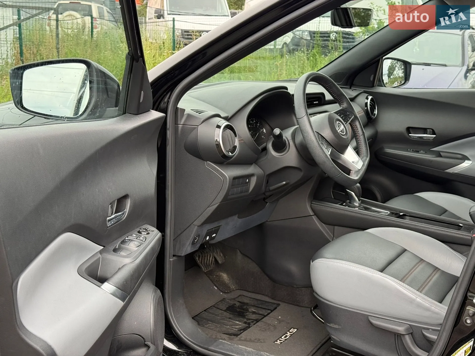 2022 Nissan Kicks - мініатюра 11