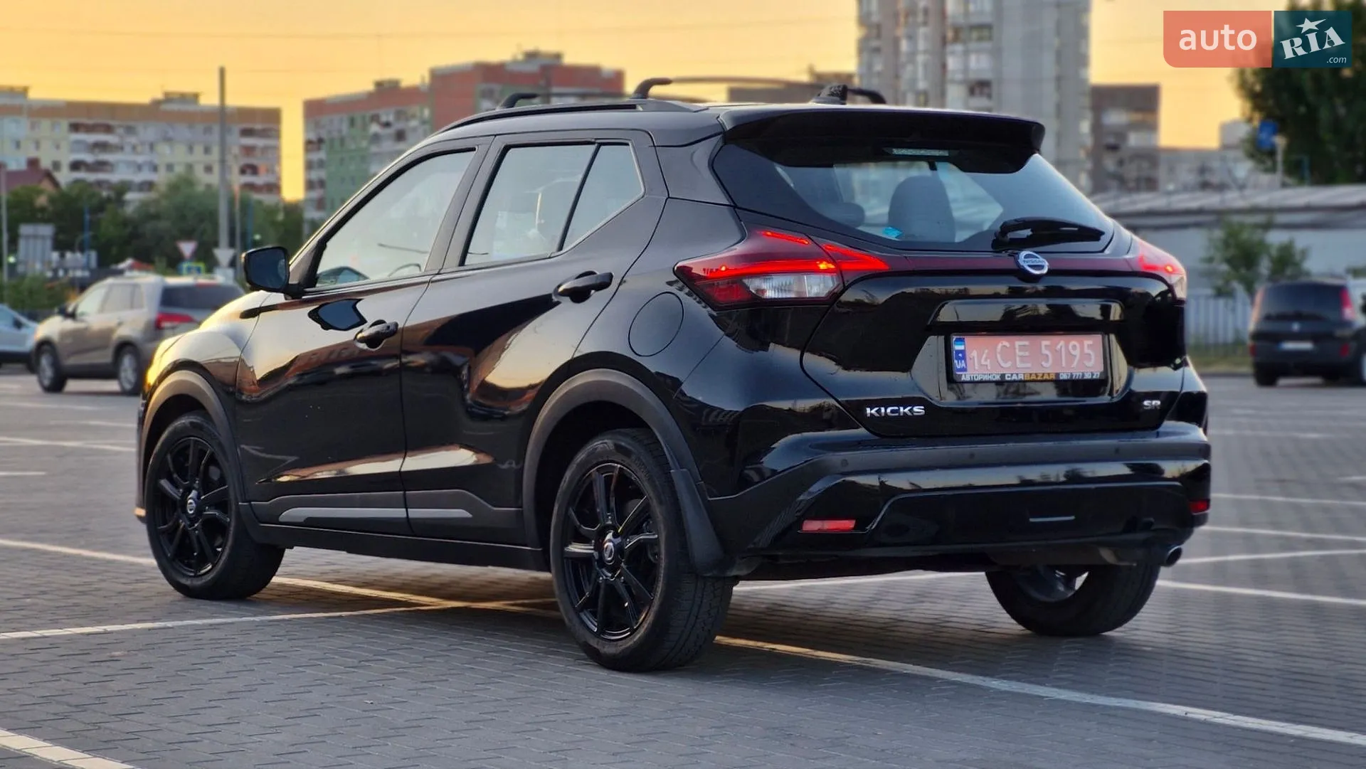 2021 Nissan Kicks - мініатюра 11
