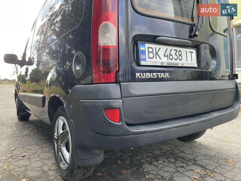 Минивэн Nissan Kubistar 2003 в Остроге фото 6 Минивэн Nissan Kubistar 2003 в Остроге