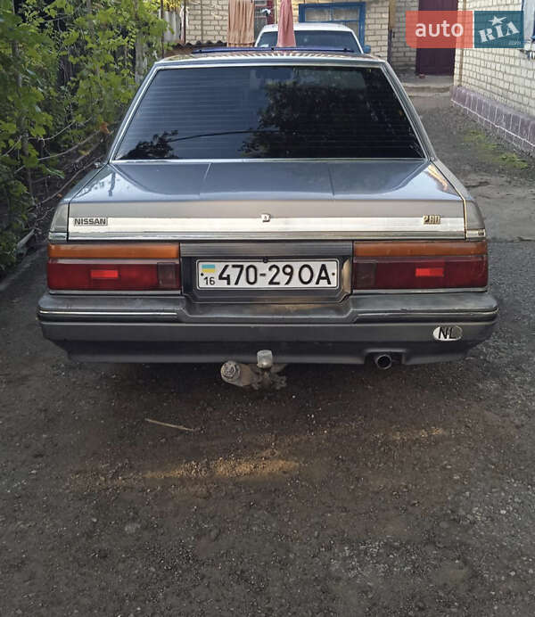 Nissan Laurel 1987