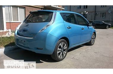 Седан Nissan Leaf 2014 в Ивано-Франковске