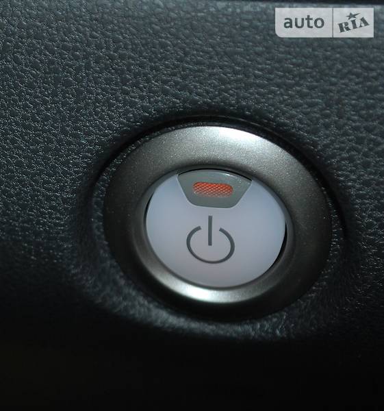 Хэтчбек Nissan Leaf 2013 в Одессе