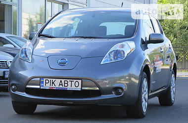 Хэтчбек Nissan Leaf 2014 в Киеве