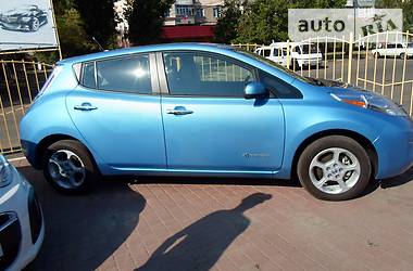 Хэтчбек Nissan Leaf 2014 в Одессе