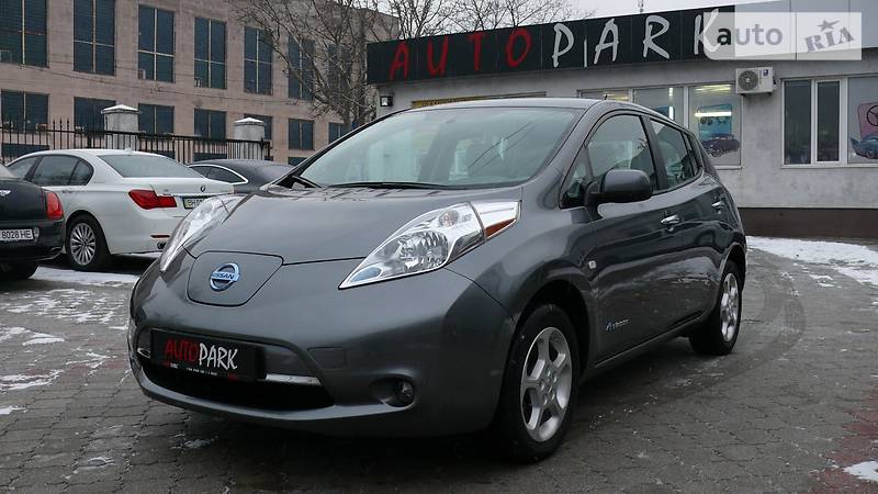  Nissan Leaf 2015 в Одессе