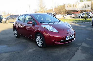 Хэтчбек Nissan Leaf 2014 в Киеве