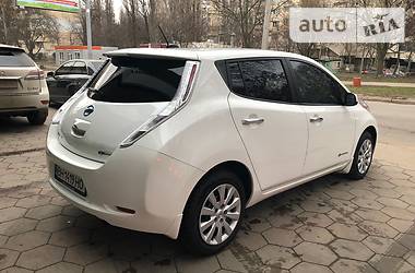 Универсал Nissan Leaf 2015 в Одессе