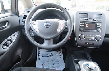 Хетчбек Nissan Leaf 2015 в Києві