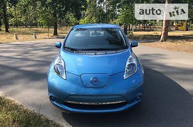 Хэтчбек Nissan Leaf 2014 в Киеве