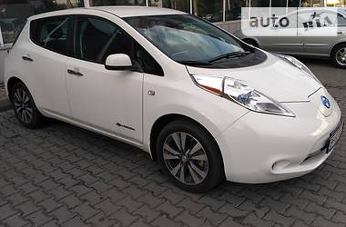 Хэтчбек Nissan Leaf 2015 в Одессе