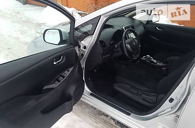 Хетчбек Nissan Leaf 2016 в 