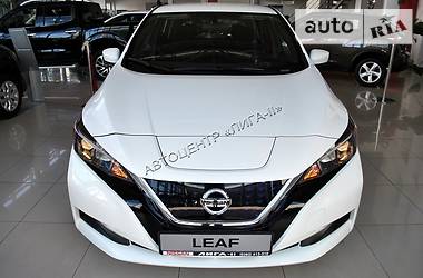 Хетчбек Nissan Leaf 2018 в 