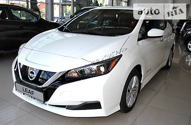 Хетчбек Nissan Leaf 2018 в 