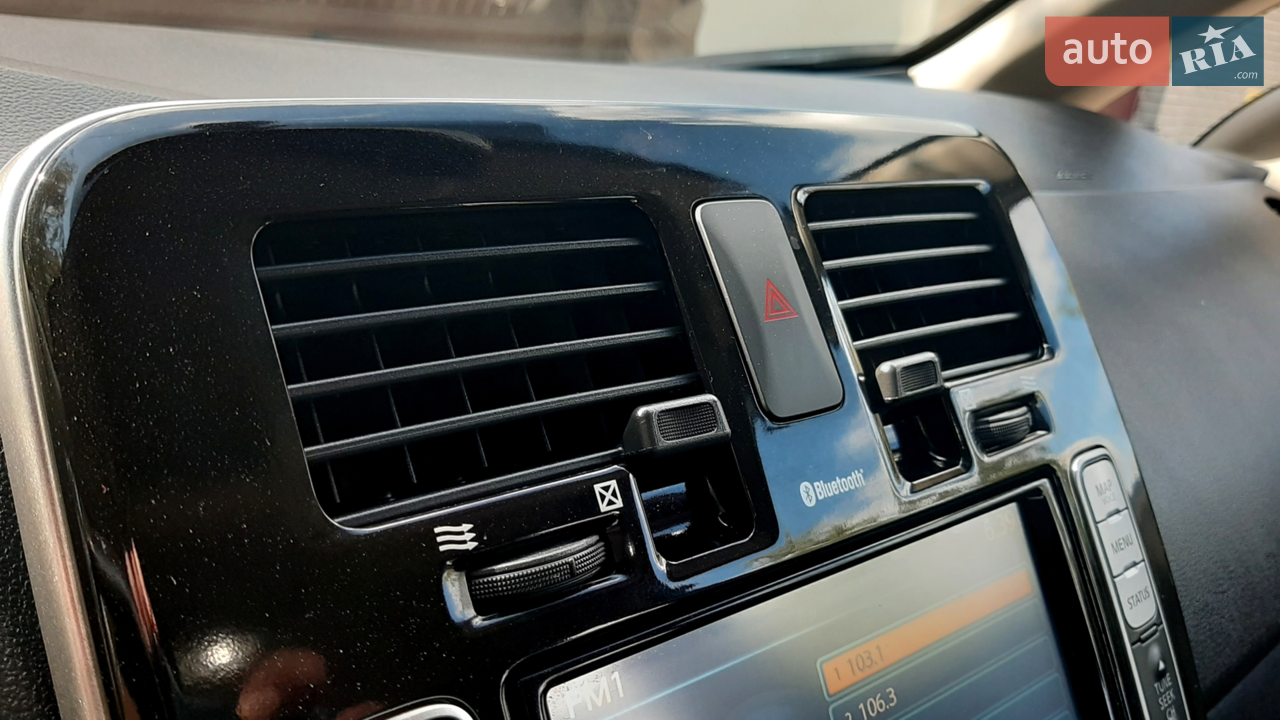 2014 Nissan Leaf - мініатюра 28