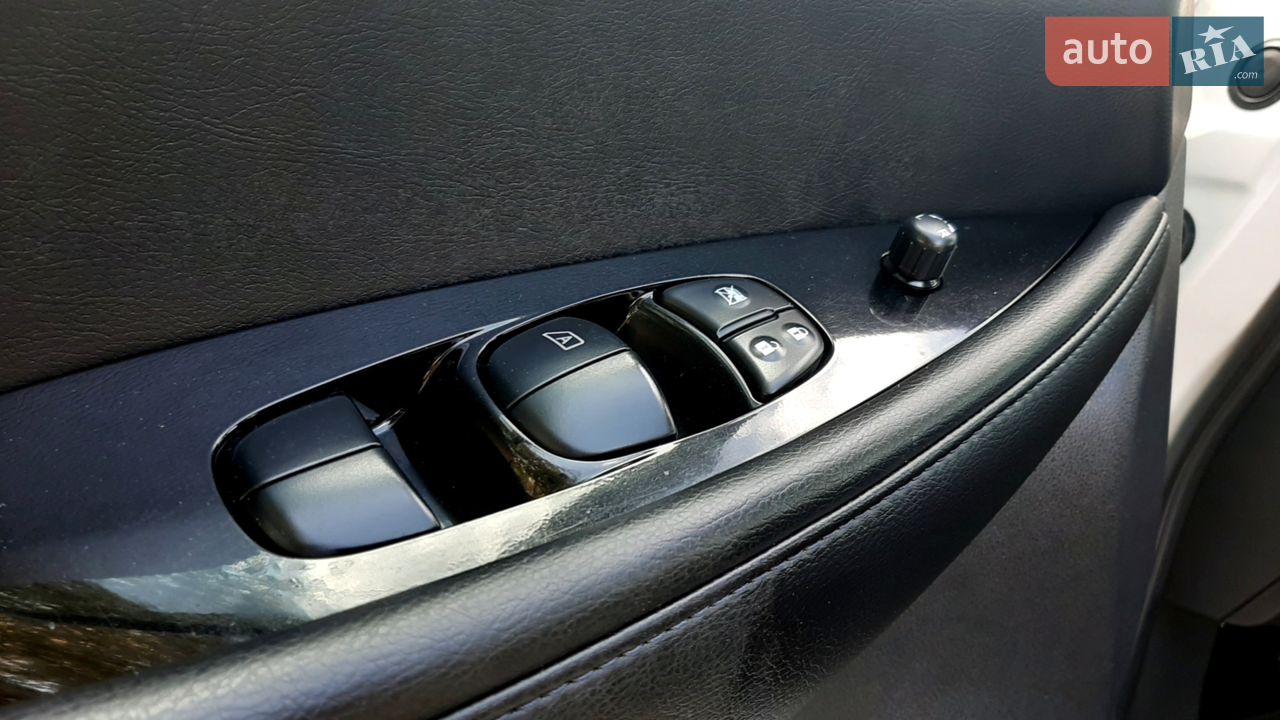 2014 Nissan Leaf - мініатюра 35