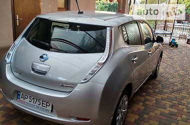 Хэтчбек Nissan Leaf 2013 в Запорожье