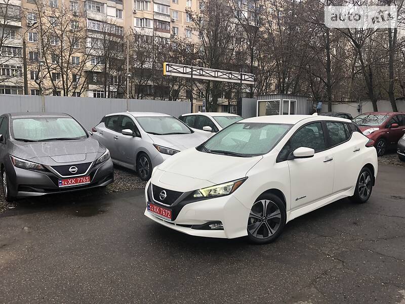 Хетчбек Nissan Leaf 2018 в Одесі