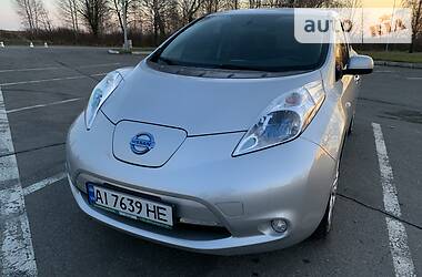 Хетчбек Nissan Leaf 2015 в Вінниці