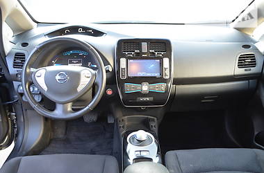 Хэтчбек Nissan Leaf 2014 в Киеве