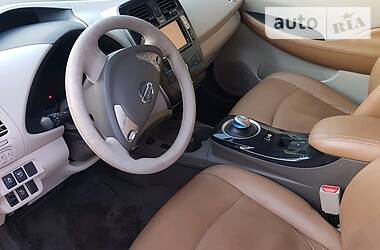 Хетчбек Nissan Leaf 2012 в 