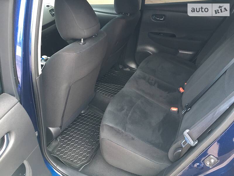 Хетчбек Nissan Leaf 2016 в Києві