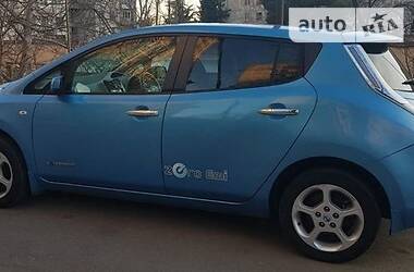 Хэтчбек Nissan Leaf 2011 в Житомире