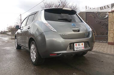 Універсал Nissan Leaf 2013 в 