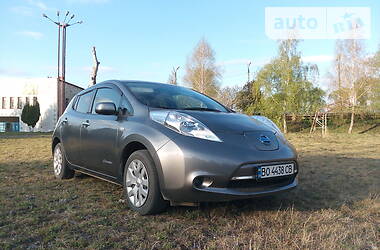 Універсал Nissan Leaf 2013 в 