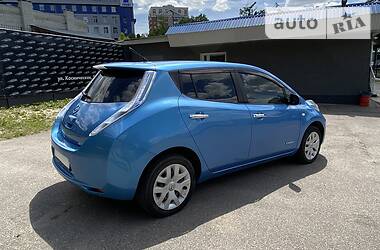 Хэтчбек Nissan Leaf 2012 в Харькове