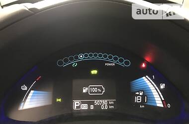 Хетчбек Nissan Leaf 2016 в 