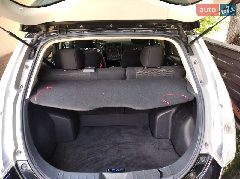 Хэтчбек Nissan Leaf 2015 в Днепре фото 29 Хэтчбек Nissan Leaf 2015 в Днепре
