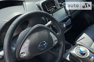 Хэтчбек Nissan Leaf 2013 в Хмельницком