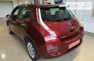 Хетчбек Nissan Leaf 2017 в 