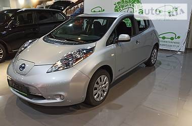 Хэтчбек Nissan Leaf 2016 в Киеве