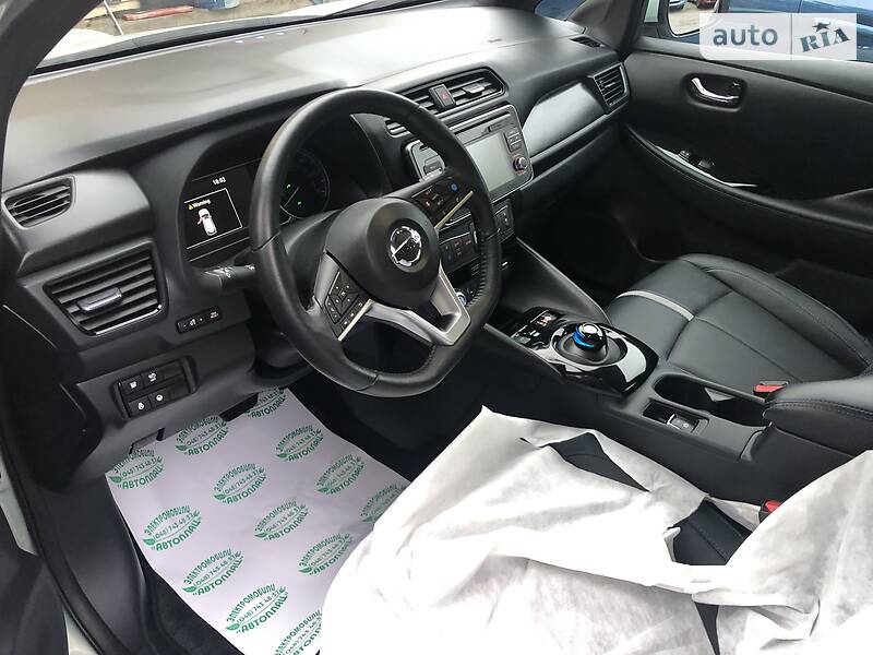 Хетчбек Nissan Leaf 2019 в Одесі
