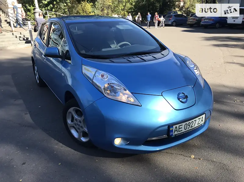 Nissan Leaf 2011