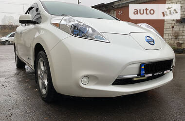 Хэтчбек Nissan Leaf 2013 в Харькове