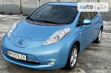 Хэтчбек Nissan Leaf 2015 в Сумах