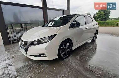 Хэтчбек Nissan Leaf 2018 в Львове