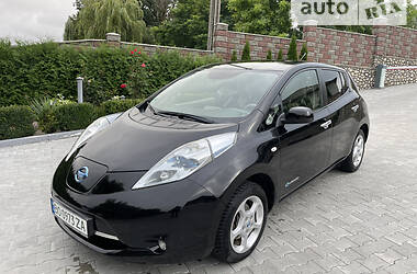 Хэтчбек Nissan Leaf 2012 в Тернополе