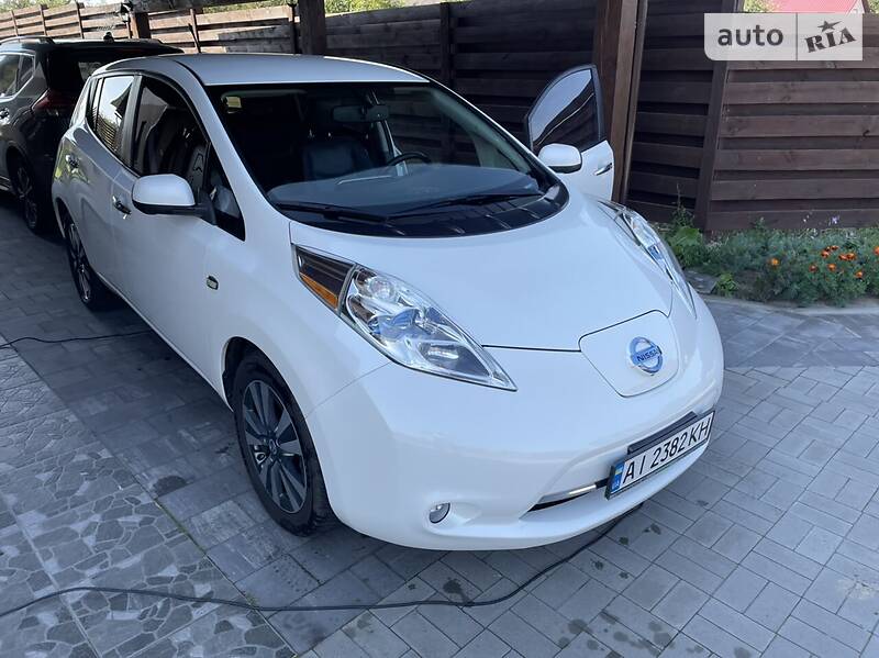 Nissan Leaf 2014