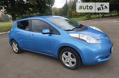 Хэтчбек Nissan Leaf 2014 в Ровно