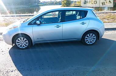 Хэтчбек Nissan Leaf 2013 в Вараше