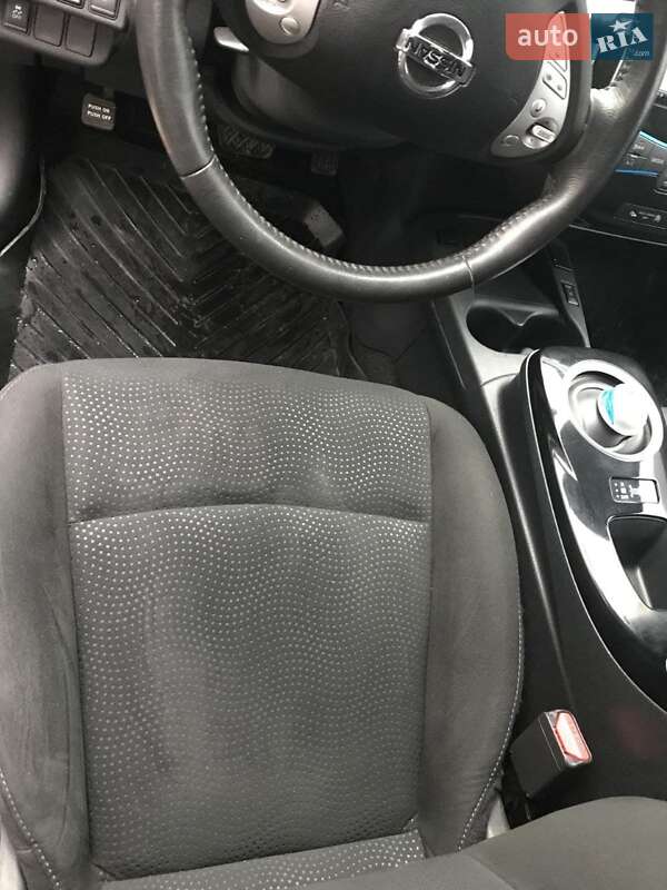 Хетчбек Nissan Leaf 2014 в Диканьці фото 9 Хетчбек Nissan Leaf 2014 в Диканьці