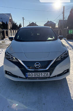 Хэтчбек Nissan Leaf 2021 в Ужгороде