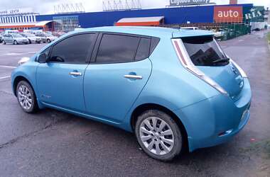 Хэтчбек Nissan Leaf 2014 в Львове