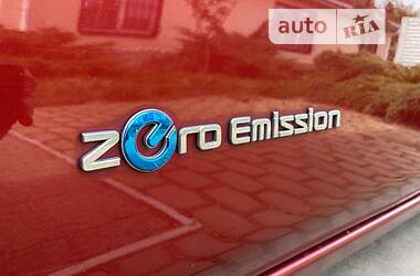 Хэтчбек Nissan Leaf 2013 в Днепре фото 12 Хэтчбек Nissan Leaf 2013 в Днепре