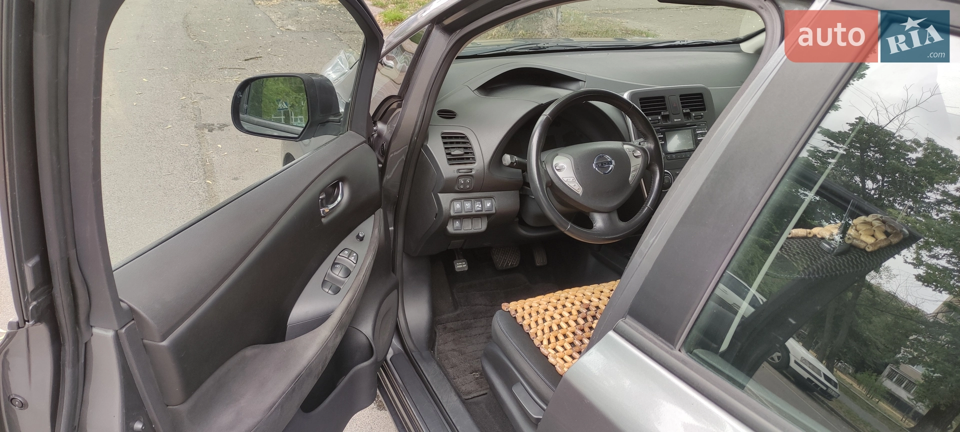 2014 Nissan Leaf - мініатюра 11