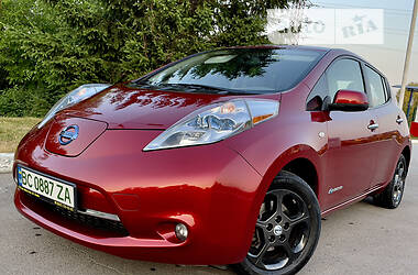 Хэтчбек Nissan Leaf 2012 в Трускавце